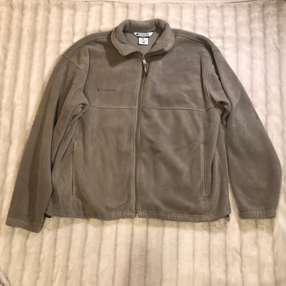 Columbia beige zip up fleece jacket, size XL.